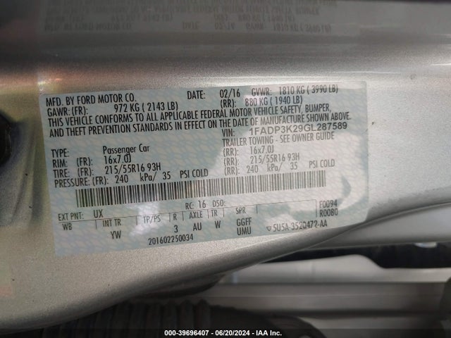 Ford FOCUS SE 2016 1FADP3K29GL287589 Image 9