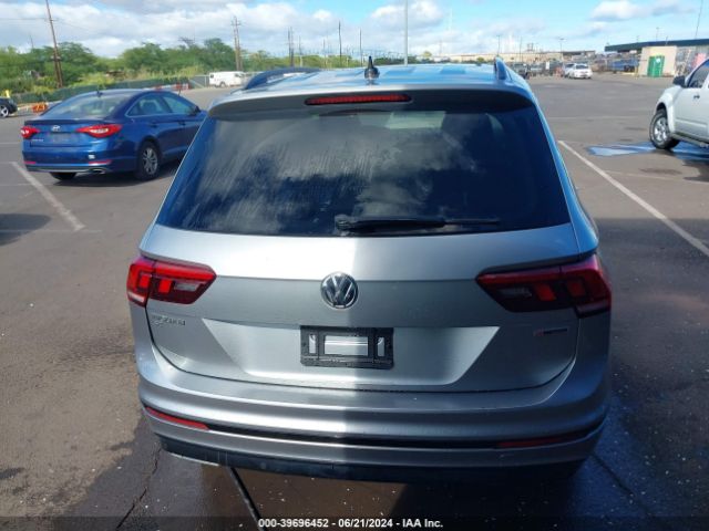 3VV2B7AX1LM162293 Volkswagen Tiguan 2.0t Se/2.0t Se R-line Black/2.0t Sel