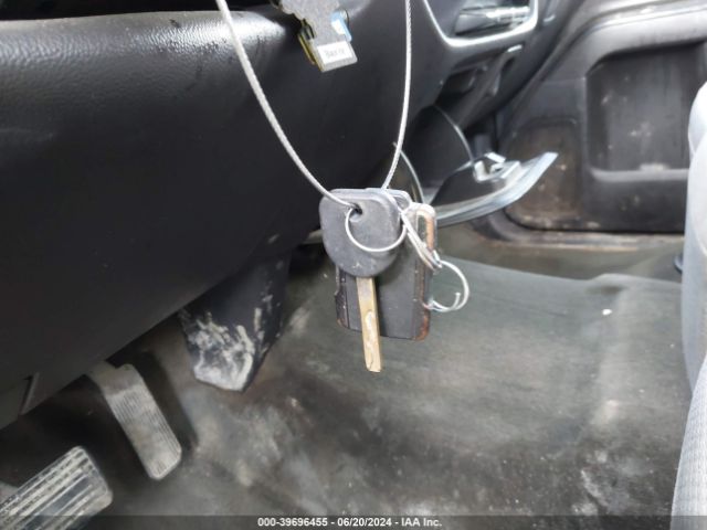 1GCRCPEC7FZ371039 Chevrolet Silverado 1500 Ls