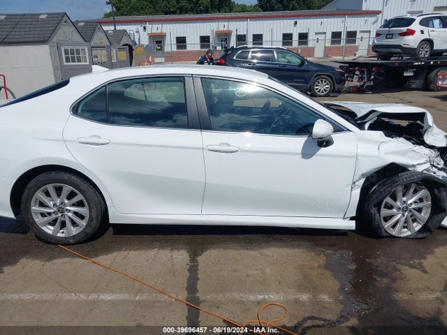 Toyota CAMRY LE 2023 4T1C11AK6PU803006 Image 13