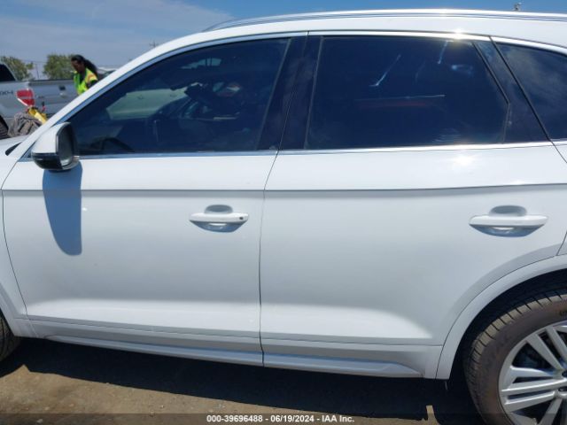 WA1BNAFYXK2122458 Audi Q5 45 Premium