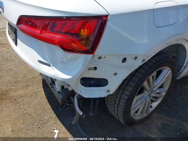 WA1BNAFYXK2122458 Audi Q5 45 Premium
