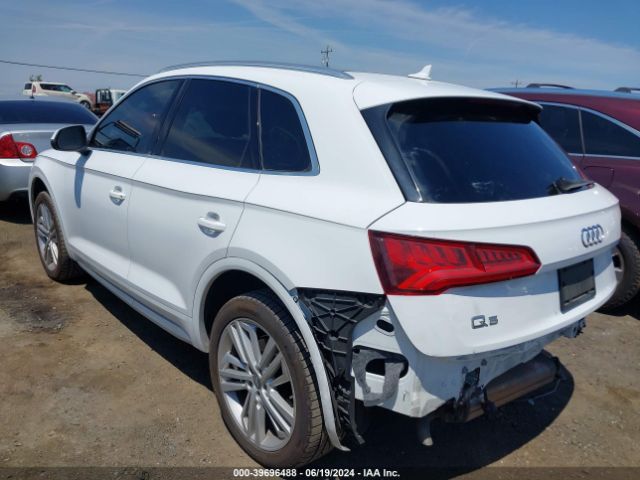 WA1BNAFYXK2122458 Audi Q5 45 Premium