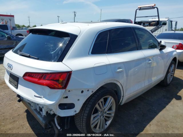 WA1BNAFYXK2122458 Audi Q5 45 Premium