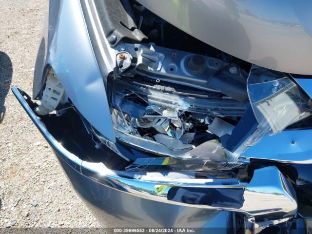 JA4AD2A30HZ020103 Mitsubishi Outlander Es