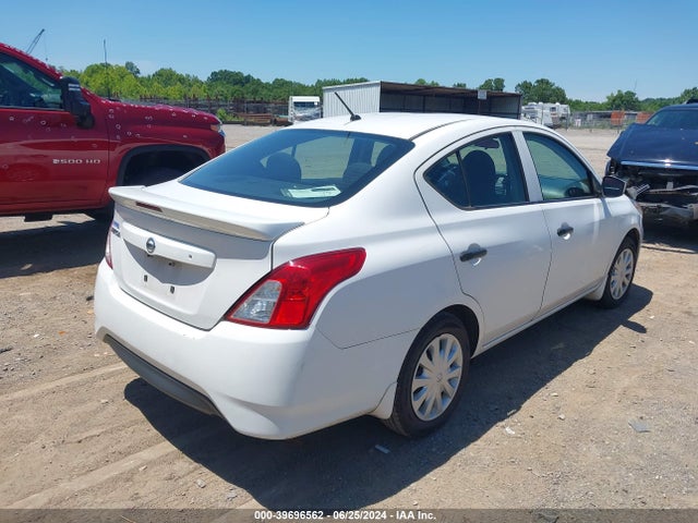 Nissan Versa 1.6 S+ 2017 3N1CN7AP7HL824713 Image 4