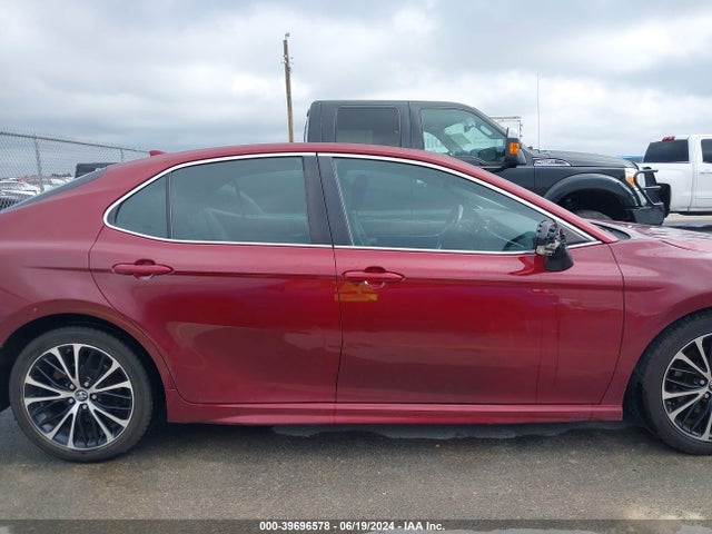 Toyota CAMRY SE 2018 4T1B11HK7JU554384 Image 13