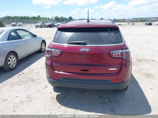 3C4NJCBB8NT119332 Jeep Compass Latitude Fwd