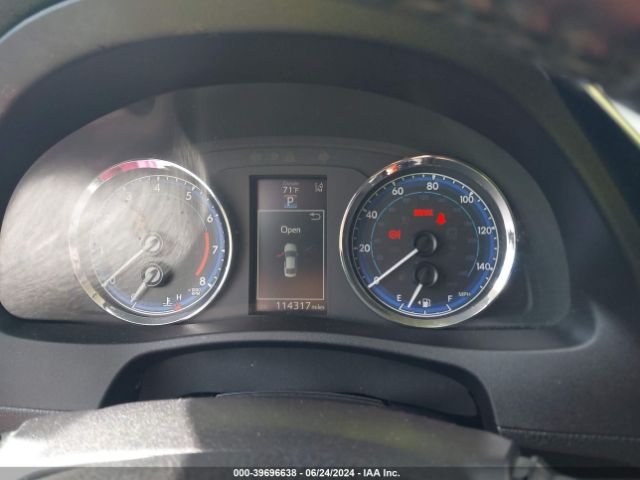 2T1BURHE1HC924952 Toyota COROLLA SE