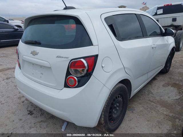 Chevrolet Sonic Ls Auto 2016 1G1JA6SH9G4176189 Image 4