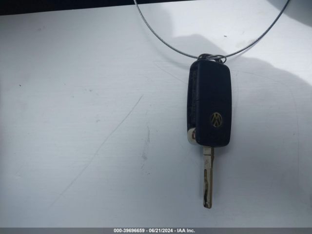 1VWBN7A39EC016180 Volkswagen Passat 2.0l Tdi Se