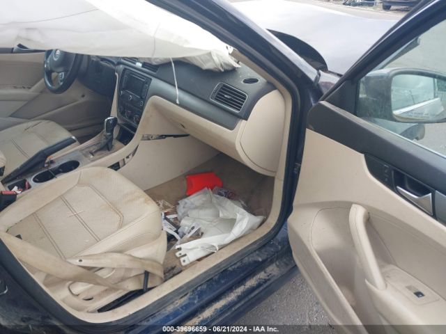 1VWBN7A39EC016180 Volkswagen Passat 2.0l Tdi Se