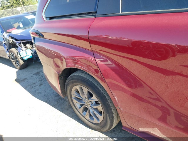 Toyota SIENNA XLE 2021 5TDYSKFC9MS029106 Image 18