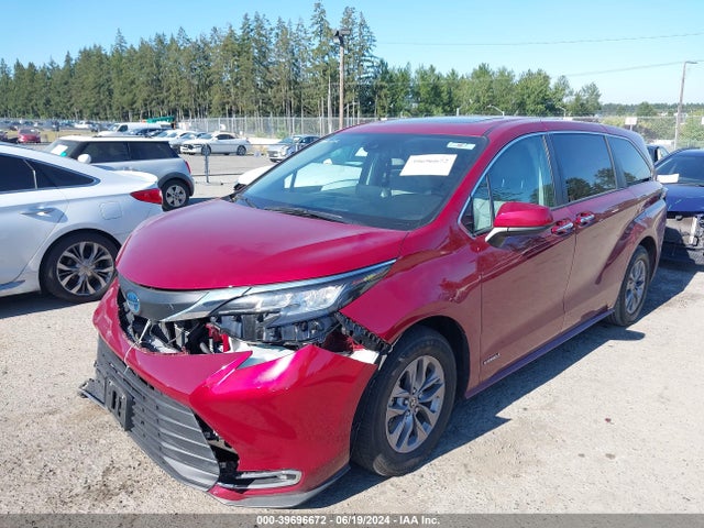 Toyota SIENNA XLE 2021 5TDYSKFC9MS029106 Image 2