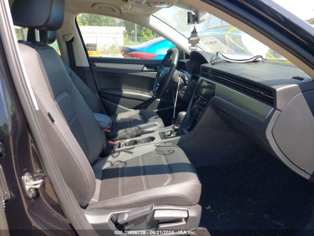 1VWSA7A37MC009951 Volkswagen Passat 2.0t Se
