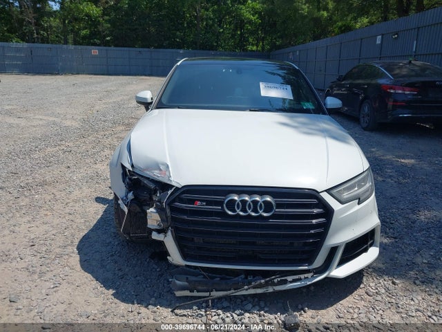 WAUB1GFF8J1028101 Audi S3 2.0t Premium Plus/2.0t Tech Premium Plus