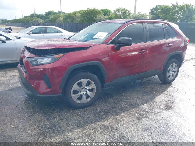 Toyota RAV4 LE 2021 2T3H1RFV6MW104467 Image 2