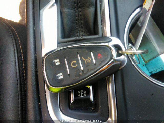 2GNAXVEV5J6234295 Chevrolet Equinox Premier