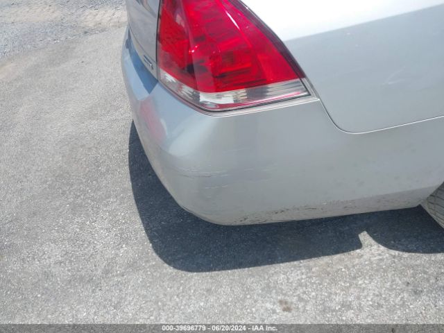 2G1WB5E34F1128106 Chevrolet Impala Limited Lt