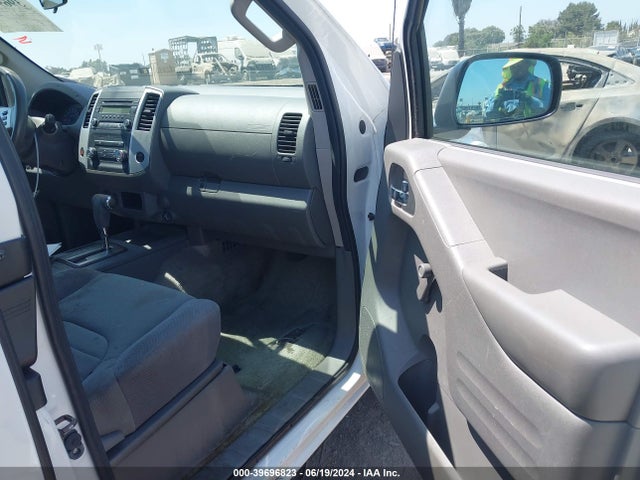 Nissan Frontier S/sv-i4 2015 1N6BD0CT1FN749806 Image 5