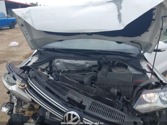 WVGBV7AX1GW609857 Volkswagen TIGUAN S