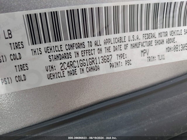 2C4RC1GG1GR113687 Chrysler Town & Country Limited Platinum