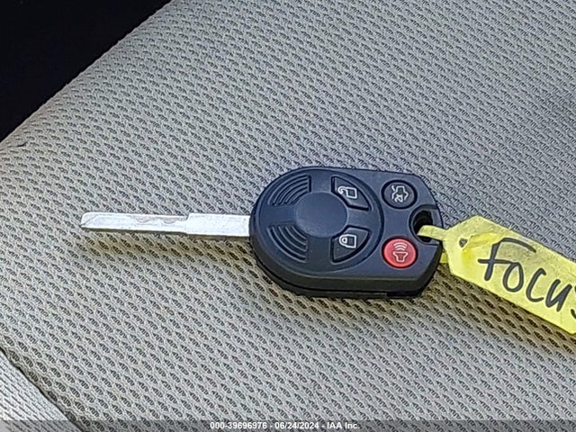 Ford FOCUS SE 2014 1FADP3K29EL457575 Image 11