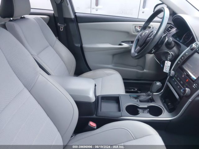 4T1BF1FK9GU186044 Toyota CAMRY SE