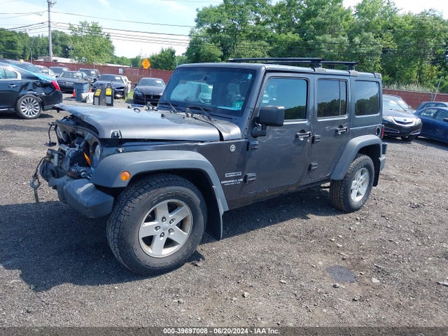 1C4BJWDGXHL747972 Jeep Wrangler Unlimited Sport 4x4