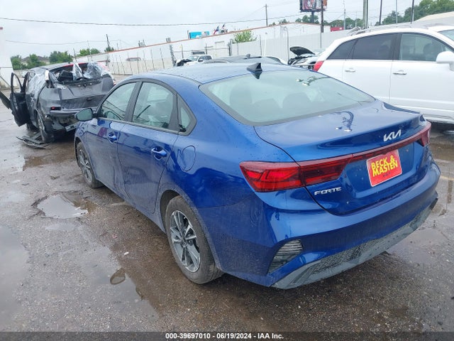 KIA Forte Lxs 2024 3KPF24AD3RE737355 Image 3