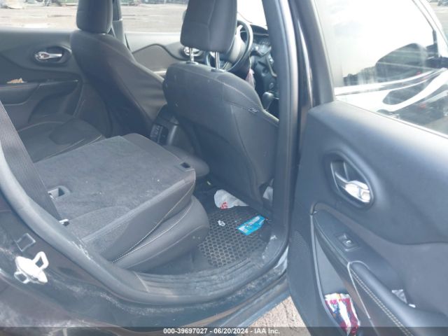 1C4PJMCS2GW129008 Jeep Cherokee North