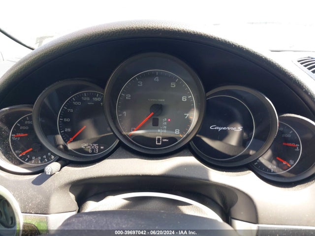 2011 PORSCHE CAYENNE WP1AB2A28BLA41938 Photo 6