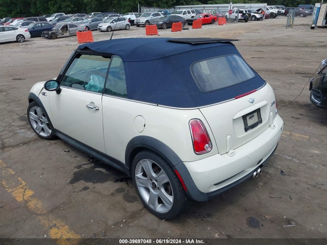 2008 MINI COOPER S WMWRH33538TU81345 Photo 2