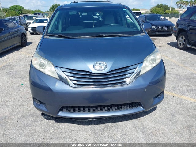 Toyota Sienna Le 8 Passenger 2015 5TDKK3DCXFS579206 Image 12