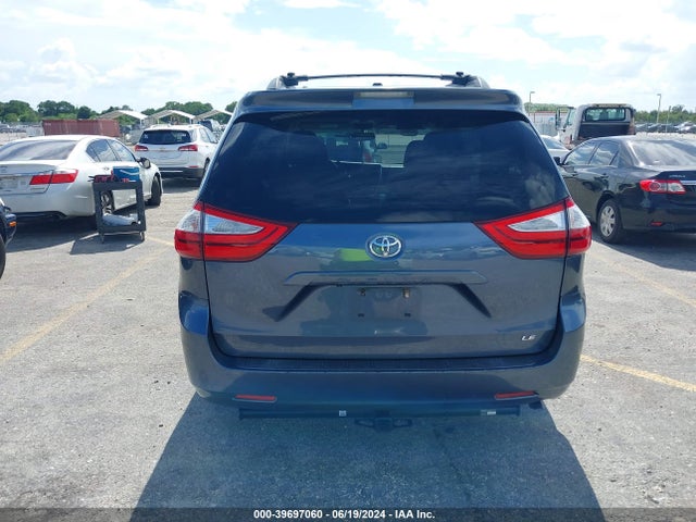 Toyota Sienna Le 8 Passenger 2015 5TDKK3DCXFS579206 Image 16