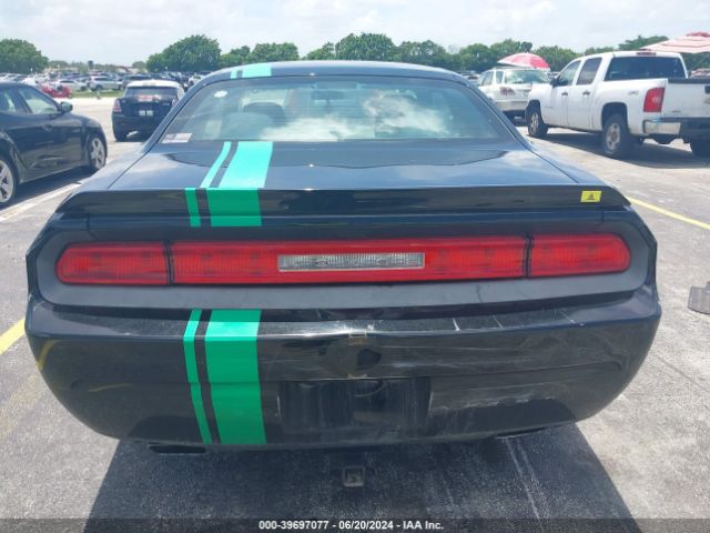 2C3CDYAG9EH214584 Dodge Challenger Sxt