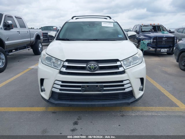 Toyota Highlander Xle 2018 5TDKZRFH1JS530282 Image 12