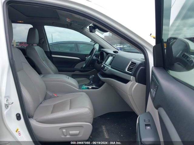 Toyota Highlander Xle 2018 5TDKZRFH1JS530282 Image 5