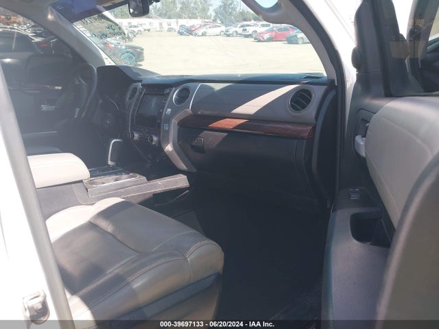 5TFHY5F13FX434907 Toyota Tundra Limited 5.7l V8