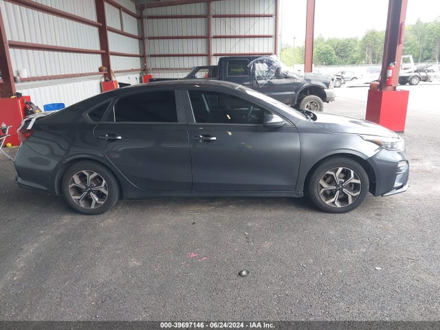 KIA Forte Lxs 2019 3KPF24AD0KE032504 Image 13
