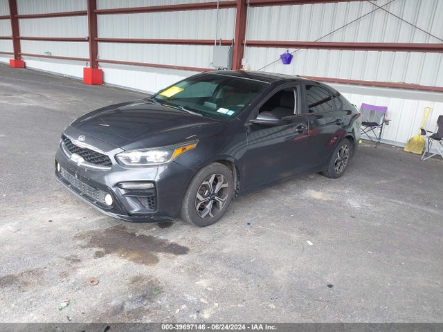 KIA Forte Lxs 2019 3KPF24AD0KE032504 Image 2