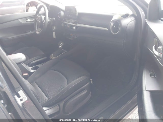 KIA Forte Lxs 2019 3KPF24AD0KE032504 Image 5