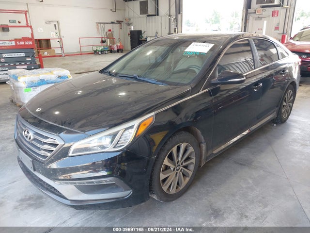 Hyundai Sonata Sport 2015 5NPE34AF1FH041675 Image 2