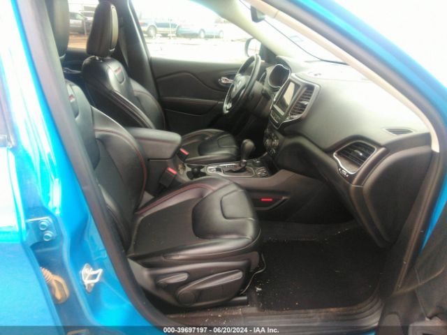 1C4PJMBX1MD165888 Jeep Cherokee Trailhawk 4x4
