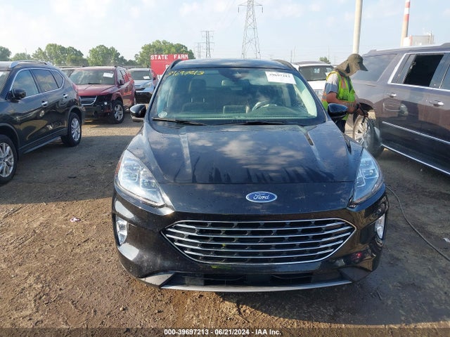 Ford Escape Titanium 2022 1FMCU9J96NUA77390 Image 12