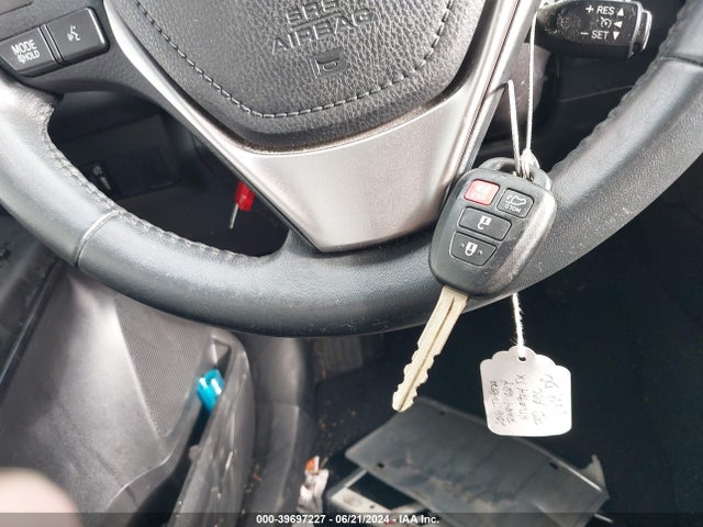 Toyota Rav4 Xle 2016 2T3WFREV5GW297838 Image 11