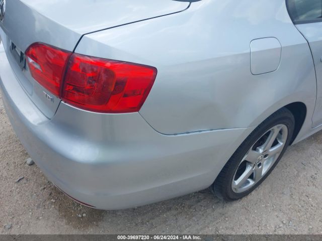 3VW3L7AJ0EM433436 Volkswagen Jetta 2.0l Tdi Value Edition