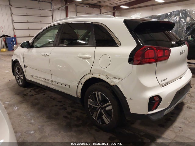KIA Niro Lxs 2022 KNDCB3LC1N5541874 Image 3