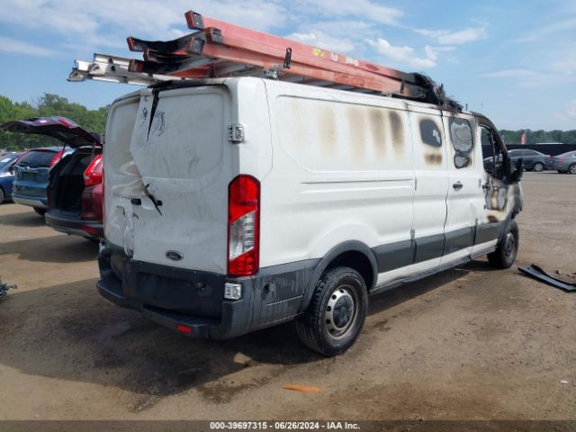 1FTNR2ZM6FKB24560 Ford Transit-250