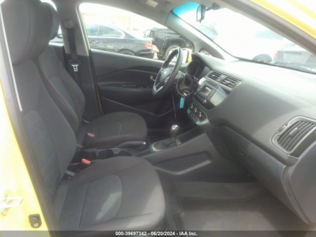 KNADM4A3XG6666695 KIA RIO LX